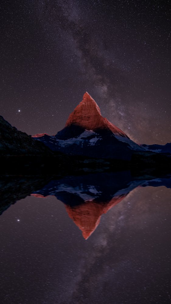 A mountain of stars von Baldea Victor