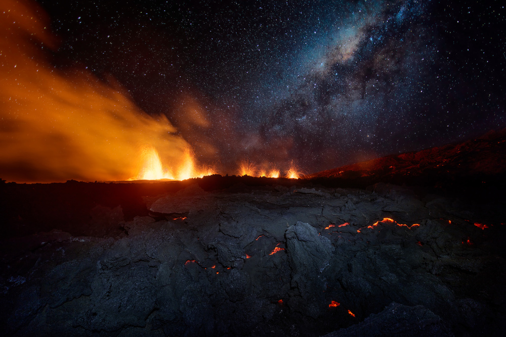 Fire and sky !!! von Barathieu Gabriel