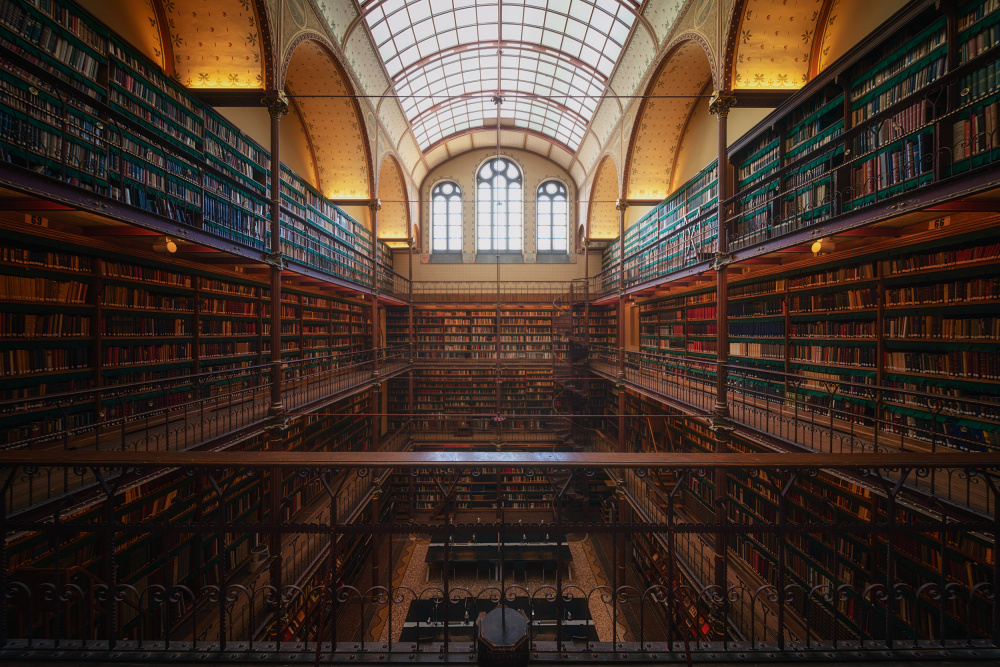 Rijksmuseum library I von Bartolome Lopez