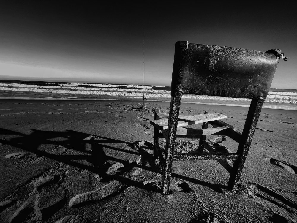 chair and sea von Benaissa Ilyes