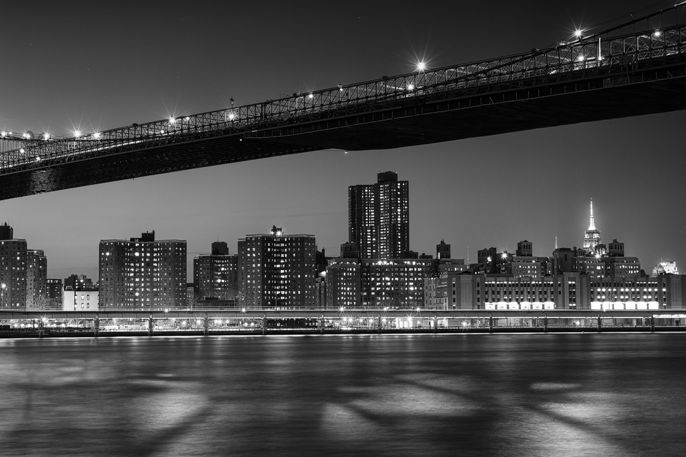 New-York by night von Benjamine Hullot Scalvenzi