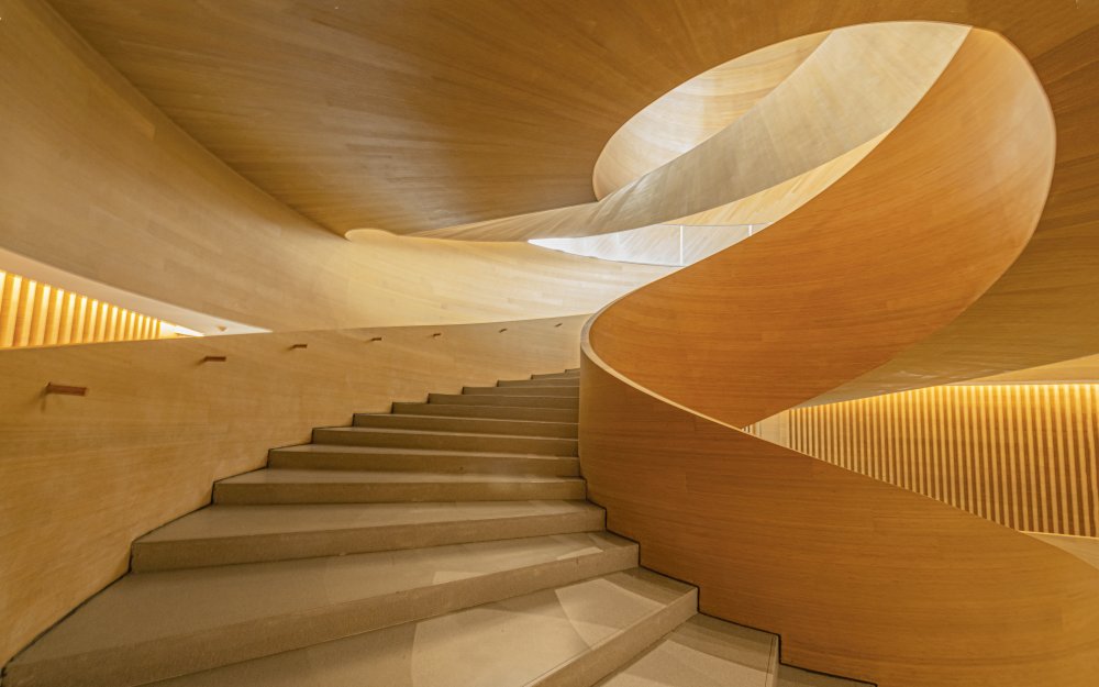 Beautiful Staircase von Betty Liu