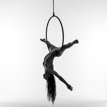 Aerial hoop