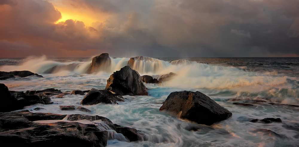 After storm wave von Bjørn A Hveding