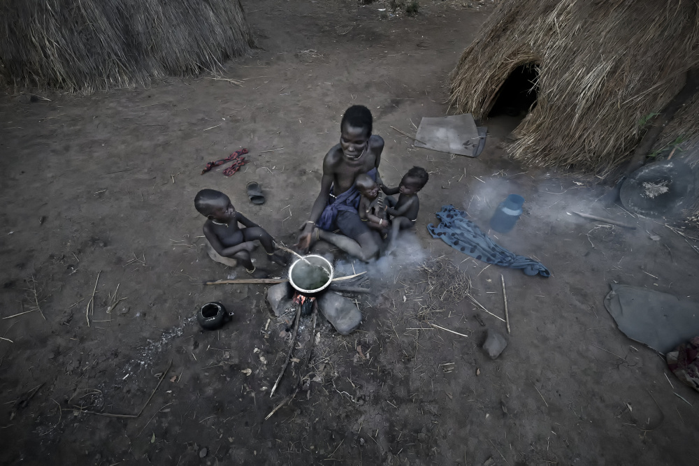 Dinner time. von Bogdan Timiras