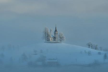 Winter white