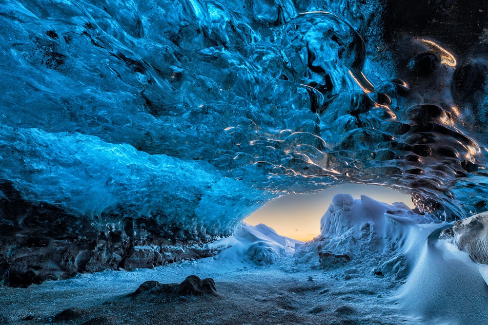 Crystal cave von Bragi Kort