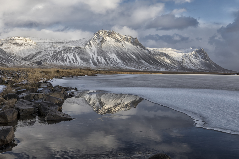 Reflection at Snæfellsnes peninsula von Bragi Kort