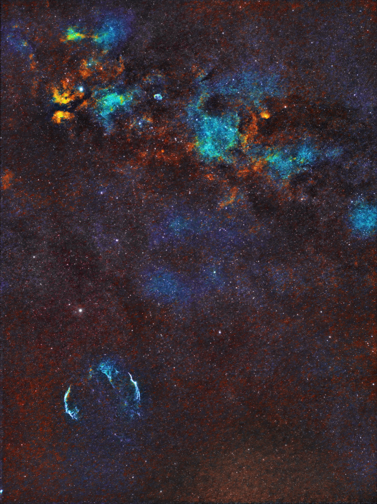 Veil Nebula, Sadr Region and Crescent Nebula von Bruce Li