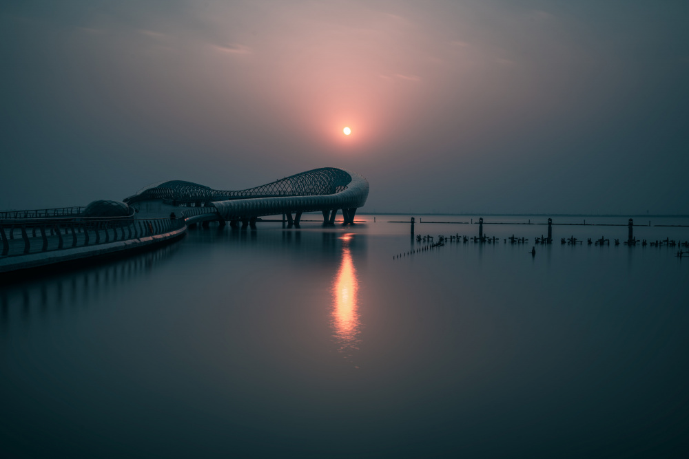 Sunset of Suzhou Bay von Calvin Feng