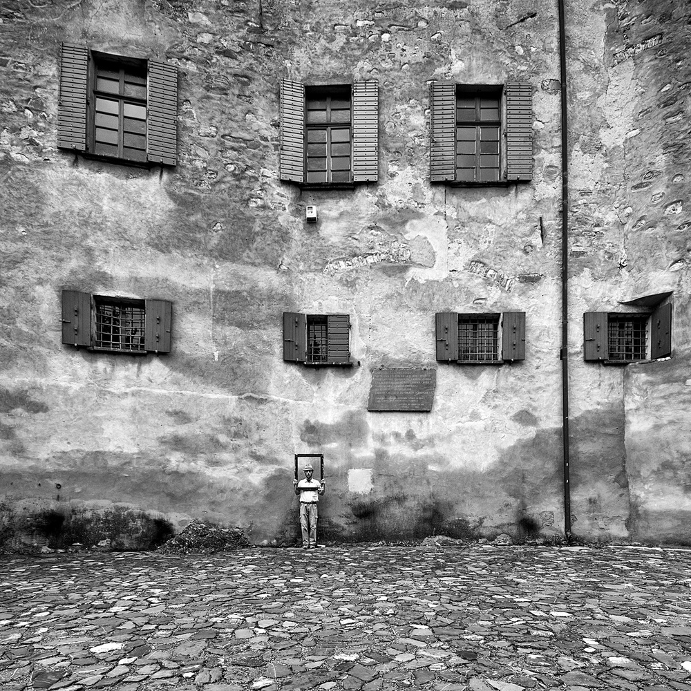 Open air museum - The man who looks out of the window - von Carlo Ferrara