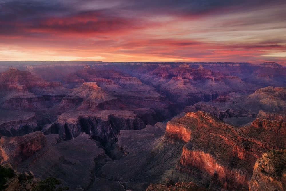 Canyon in Flammen von Carlos F. Turienzo