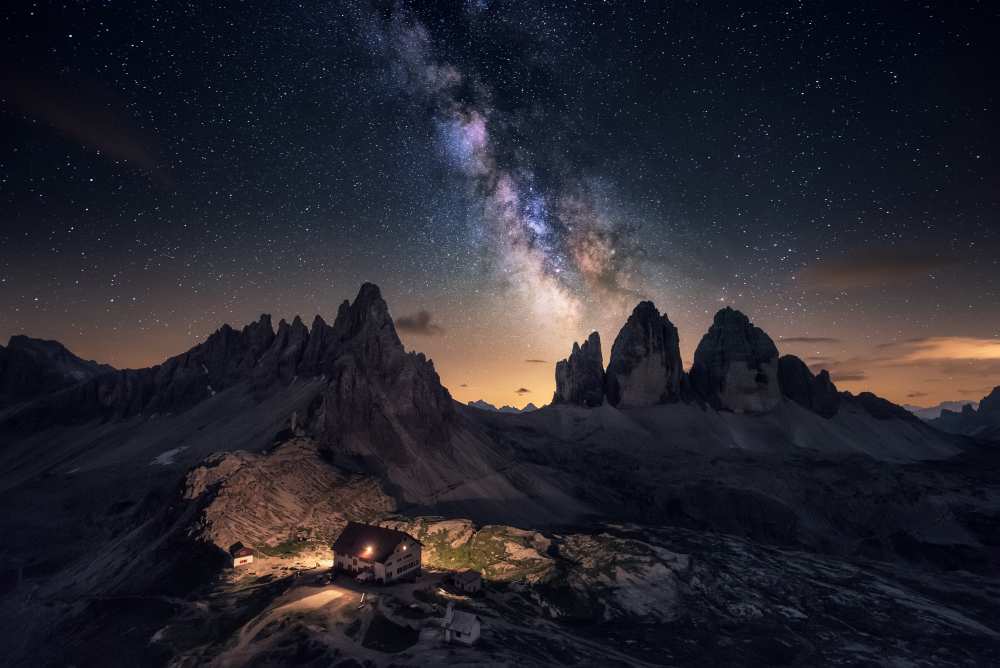 Rising over Tre Cime von Carlos F. Turienzo