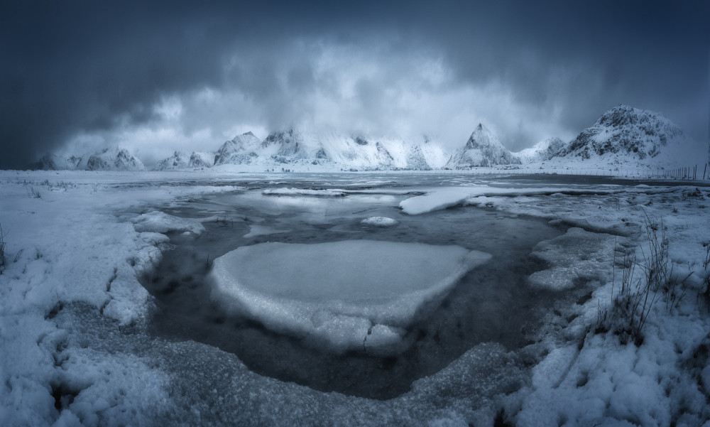 Ice mountains von Carlos Gonzalez