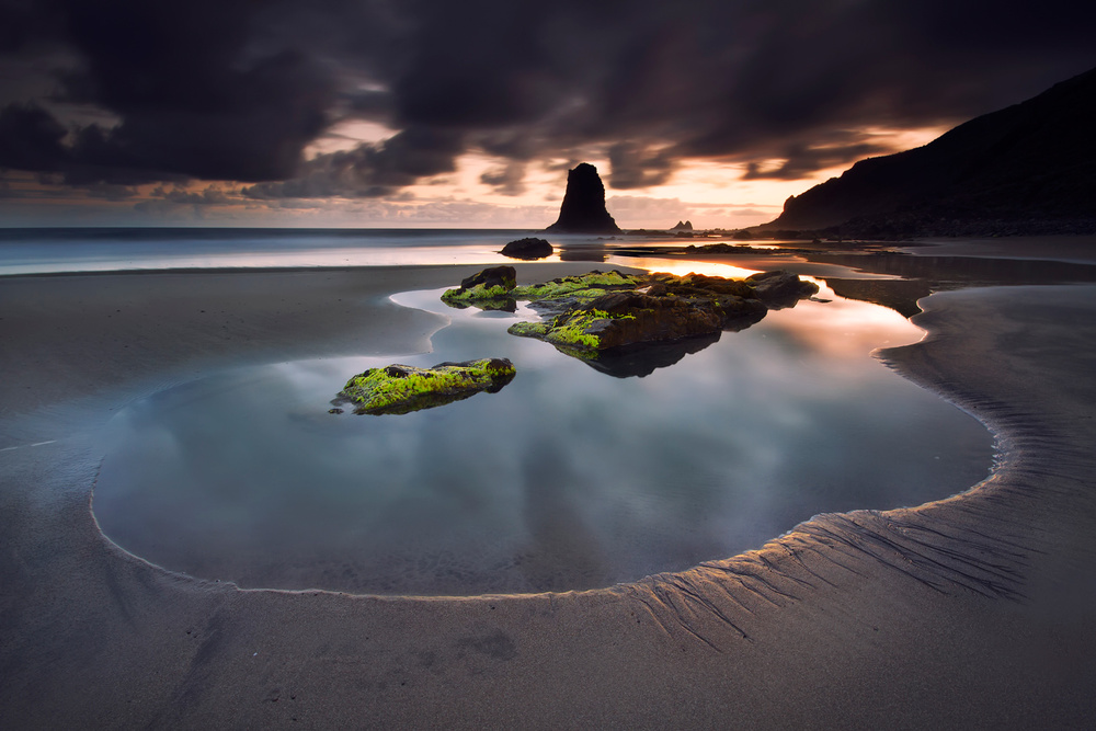 Tide games von Carlos M. Almagro