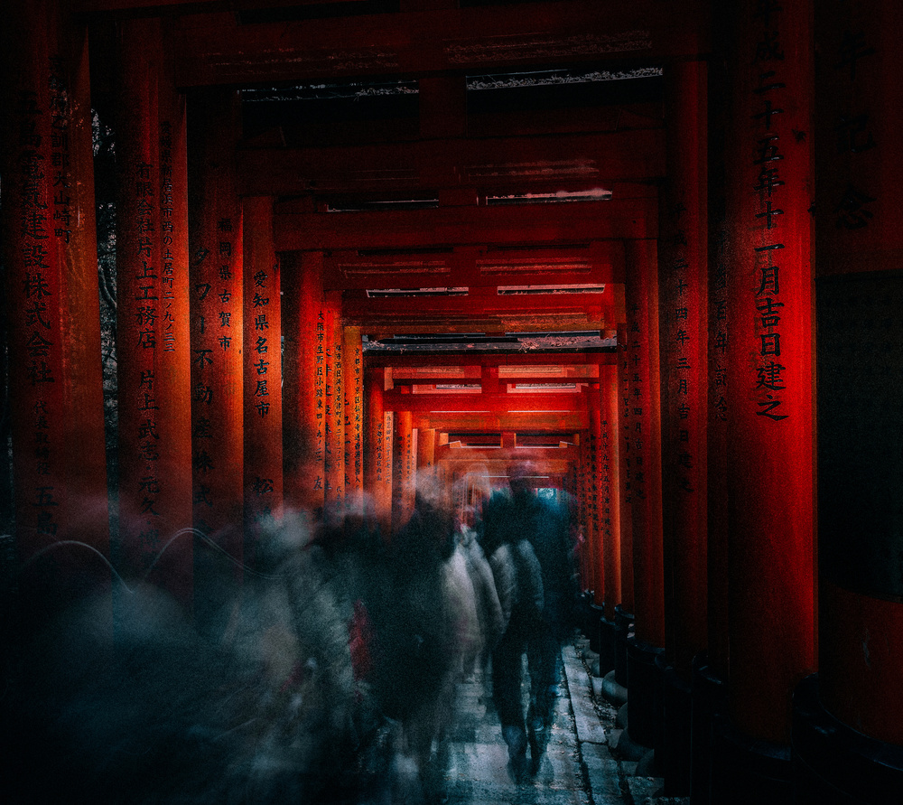 ghosts in the temple von Carmine Chiriaco