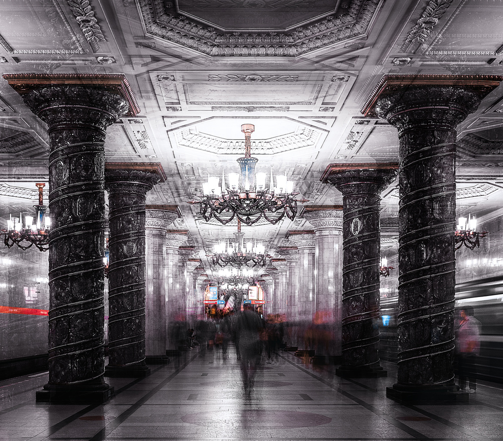 Russian metro station series 2/5 von Carmine Chiriaco