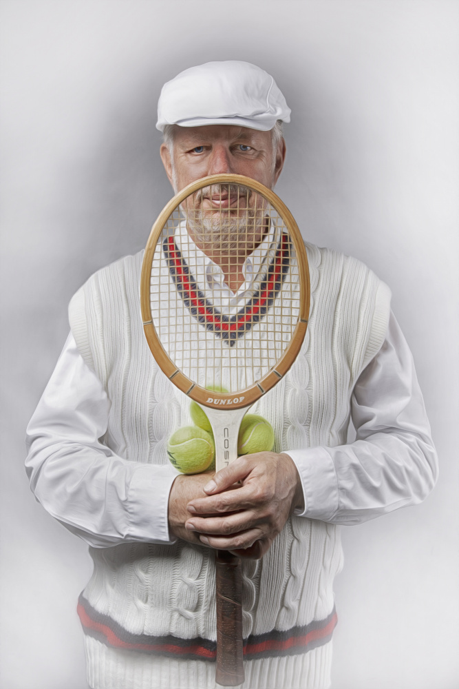 Old-fashioned male tennis player von Carola Kayen-Mouthaan