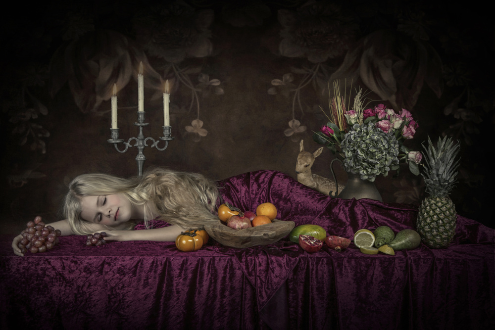 My still life of a sleeping beauty von Carola Kayen-Mouthaan