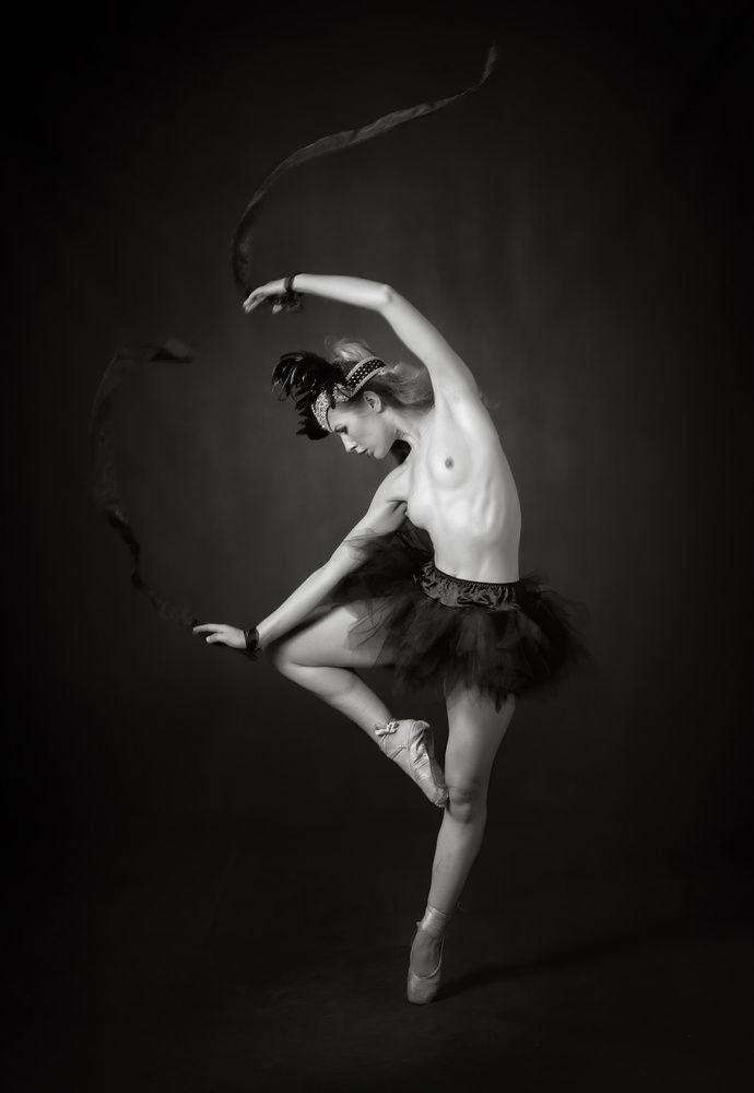 The Dancer von Catchlight Studio