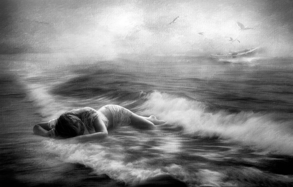 ...washed out to sea... von Charlaine Gerber