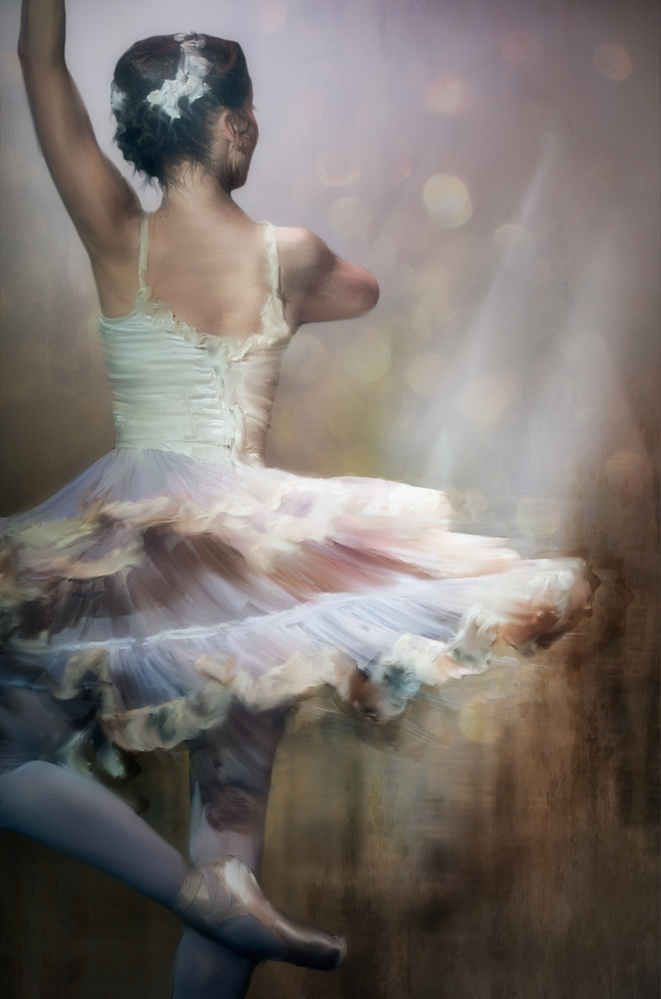 We danced to a whispered voice... von Charlaine Gerber