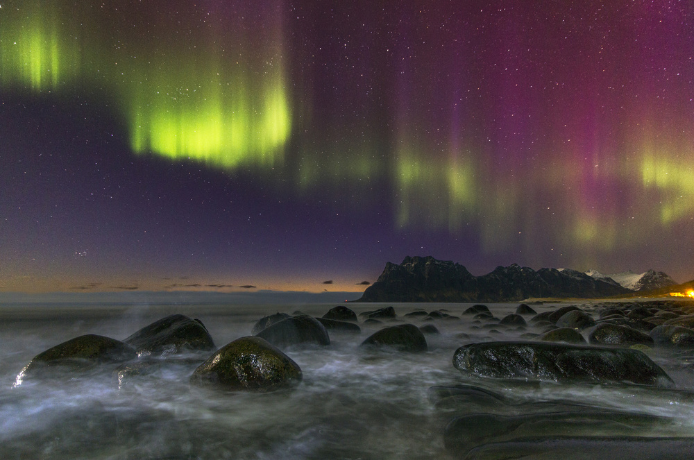 Lightning Up The Ocean von Christer Olsen