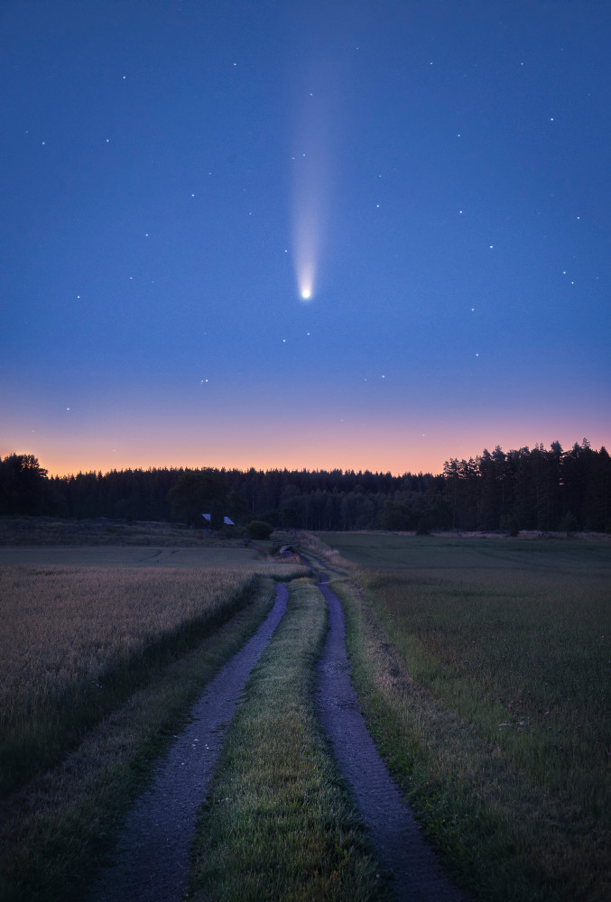 Comet NEOWISE over Sweden july 2020 von Christian Lindsten