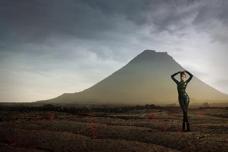 dancer in the crater