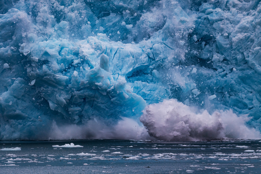 A melting and collapsing Glacier in Kenai von Chuanxu Ren