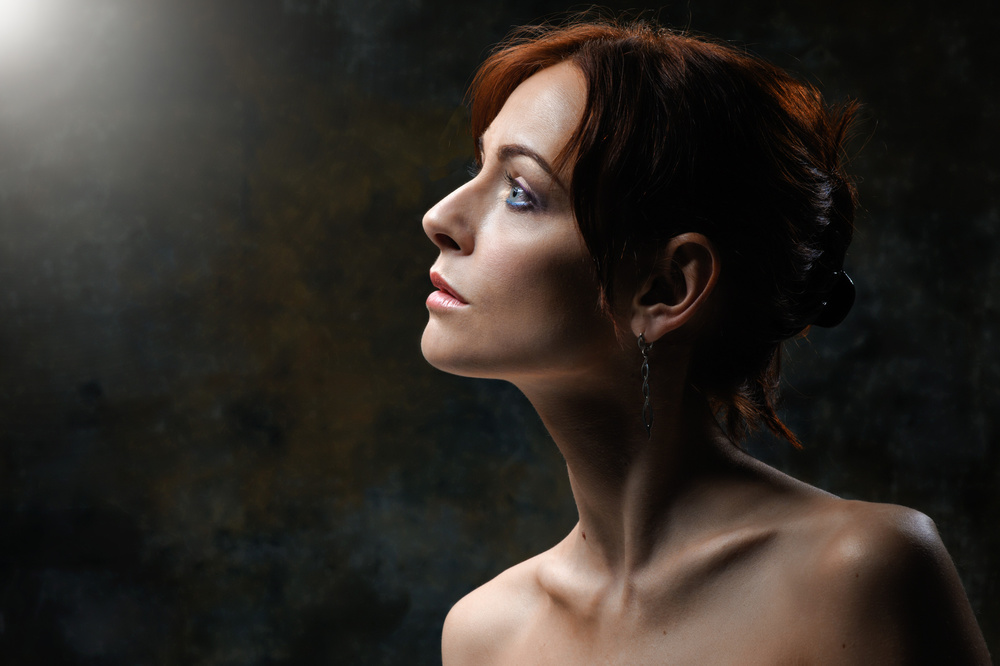 Dramatic light portrait von Constantin Shestopalov