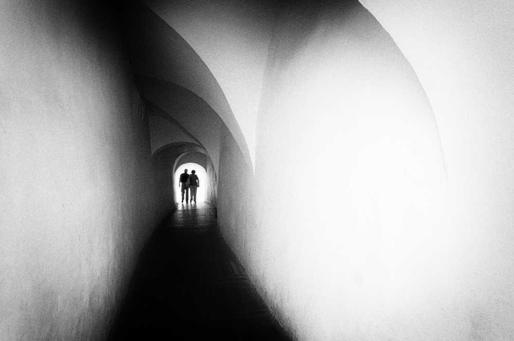 Life is a tunnel von Dani Babitz