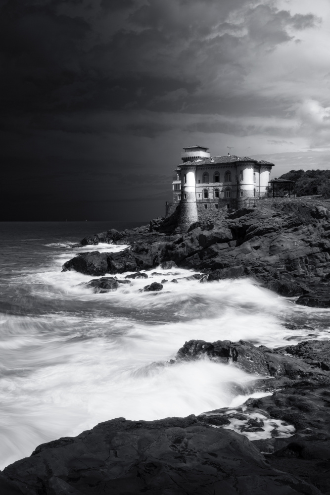 Castle on the Sea von Dante Massera