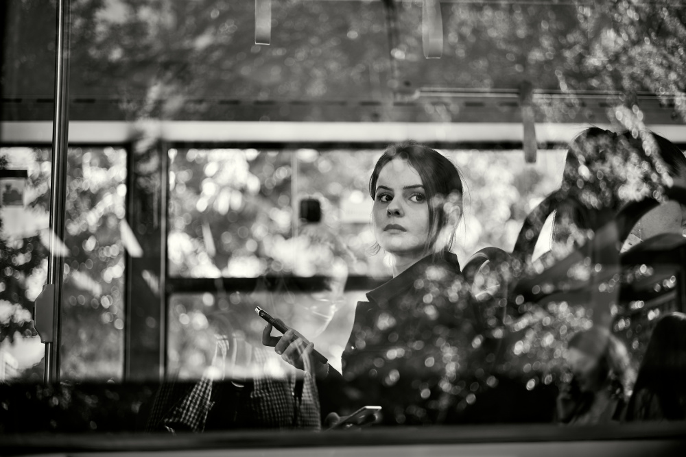 Beyond the Window von Denis Malciu