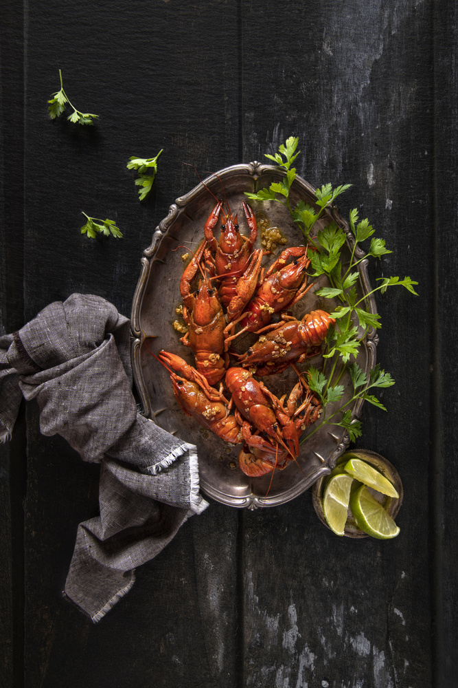 Crayfish and parsley von Diana Popescu