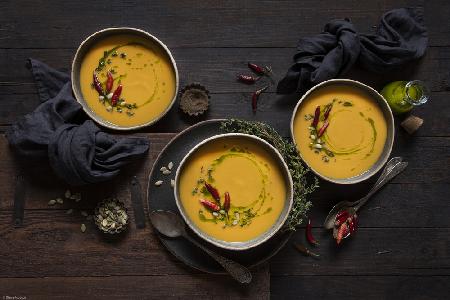 Leek and pumpkin spicy soup