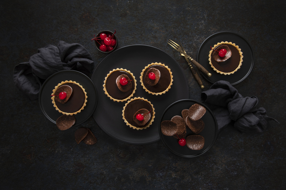 Chocolate cherry tartlets von Diana Popescu