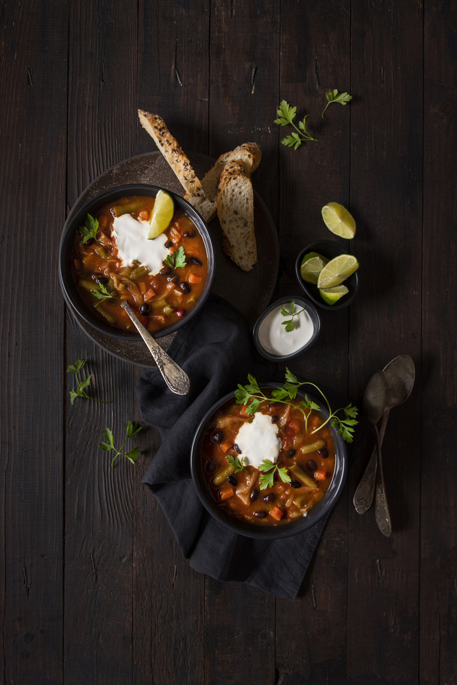 Black Beans and Cabbage Soup von Diana Popescu