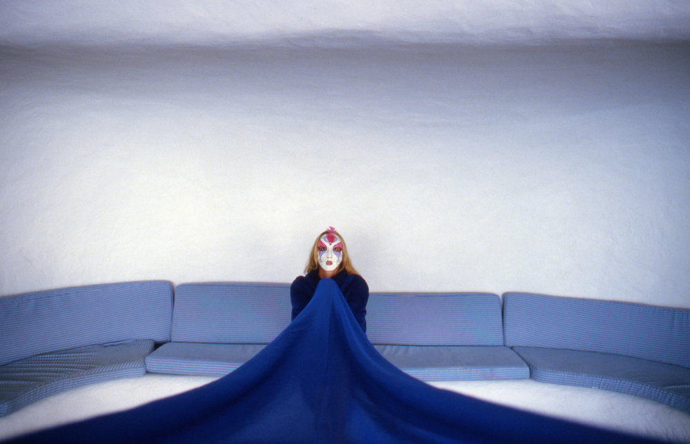 Blue cover (from the series &quot;Imaginations incognito&quot;) von Dieter Matthes