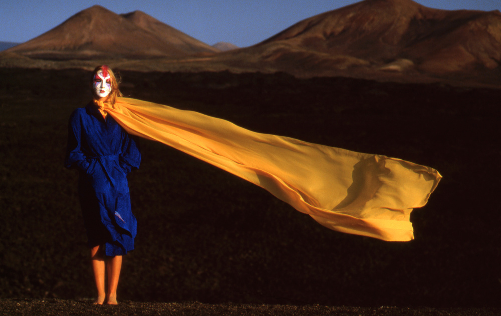 Blowing in the wind (from the series &quot;Imaginations incognito&quot;) von Dieter Matthes