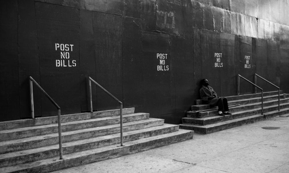 Post no bills (from the series &quot;Alone&quot;) von Dieter Matthes