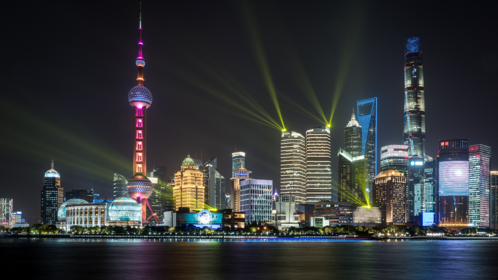 Shanghai skyline von Dieter Reichelt