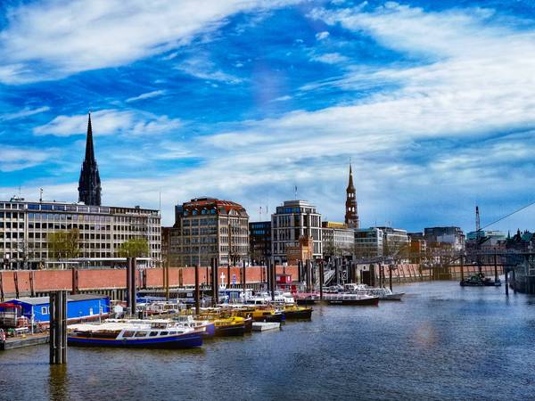 Frühlingstag in Hamburg von Doris Beckmann