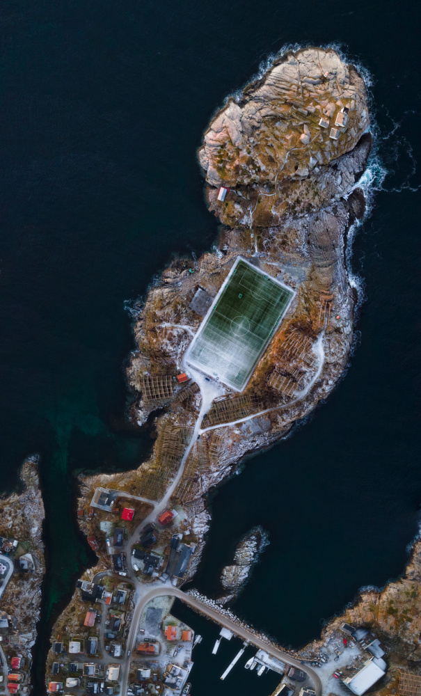 Henningsvaer Footbal Stadion von Doroteo Tobarra Narro