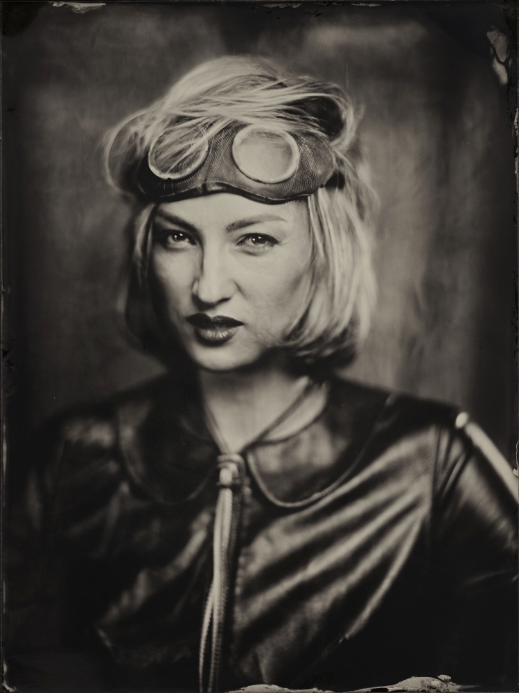 Olga, Wet plate 18 x 24 cm von Dzmitry Az