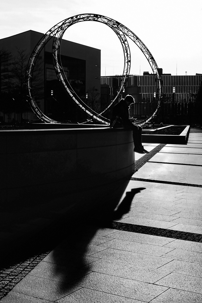 Ring, light and shadow von Eiji Yamamoto