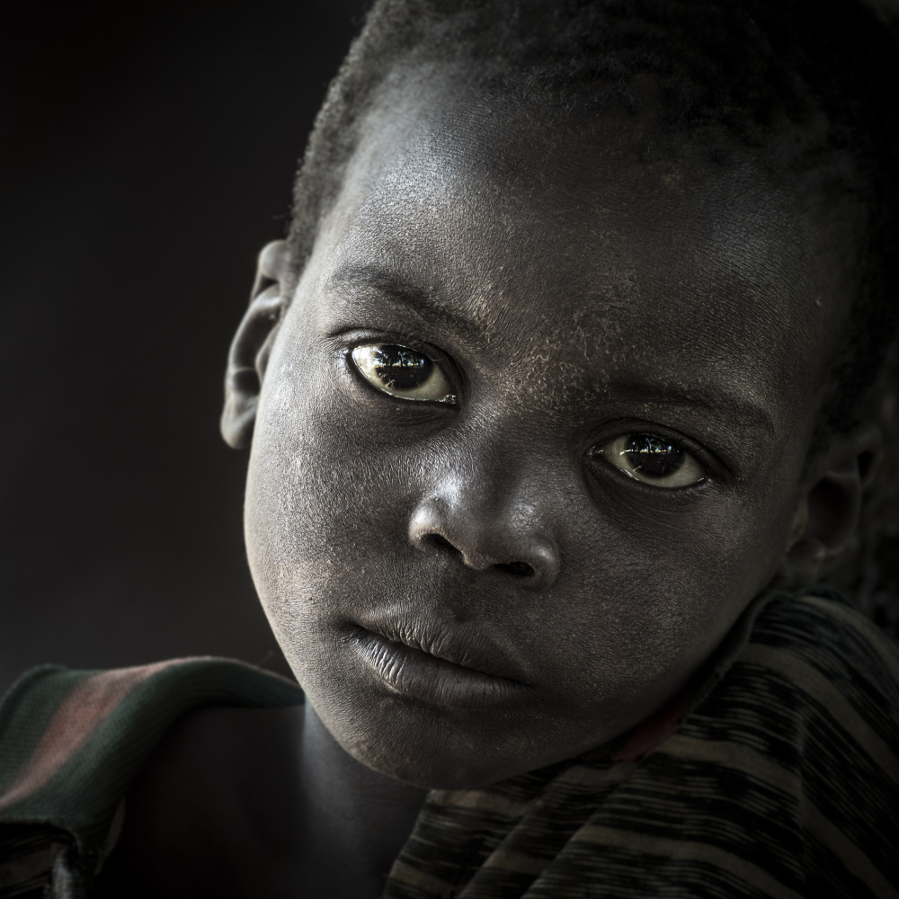 dowayo boy at Faro Valley, Cameroon von Elena Molina