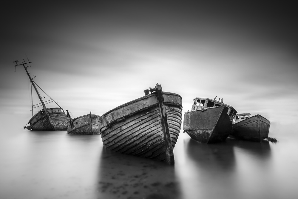 the ghost fleet von Emanuel Pereira Aparicio Ribeiro