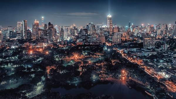 Bangkok By Night von Emmanuel Charlat