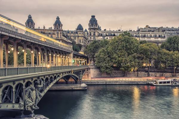 Bir-Hakeim Sunset von Emmanuel Charlat